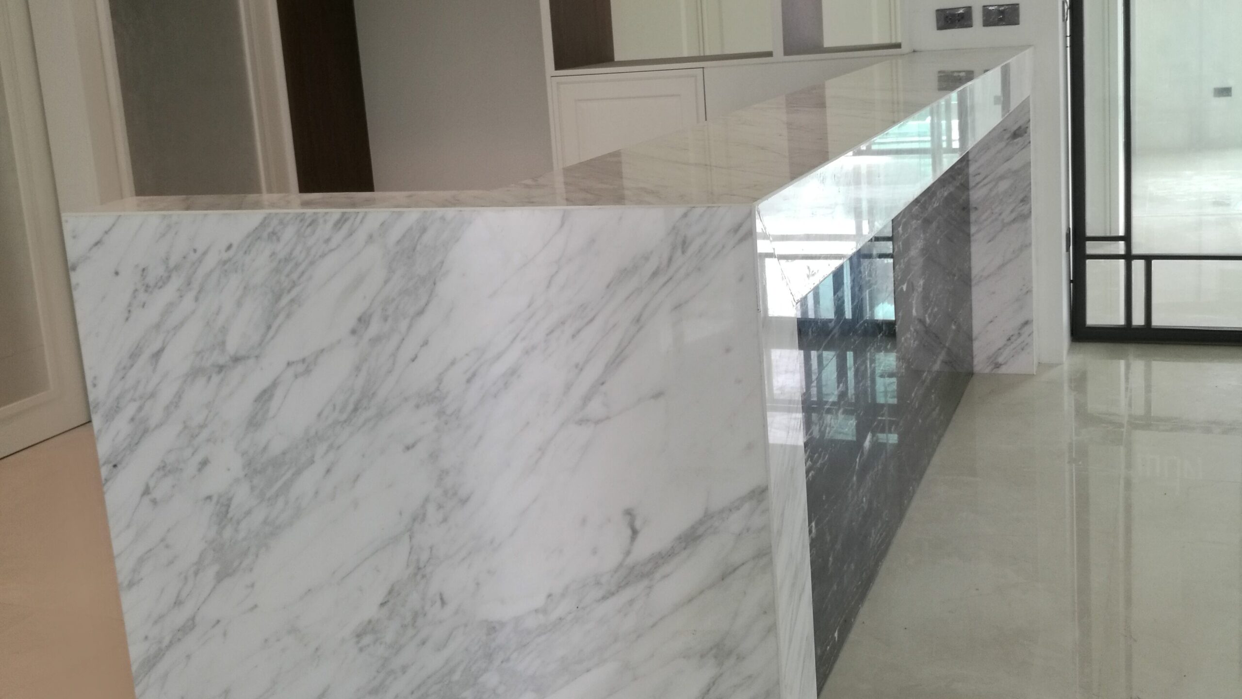 หินอ่อนสีขาว หินอ่อนไวท์ สตาร์ทูรีเอส White Statuarietto