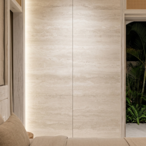 015-travertine-ivory-03-bookmatched-seam png