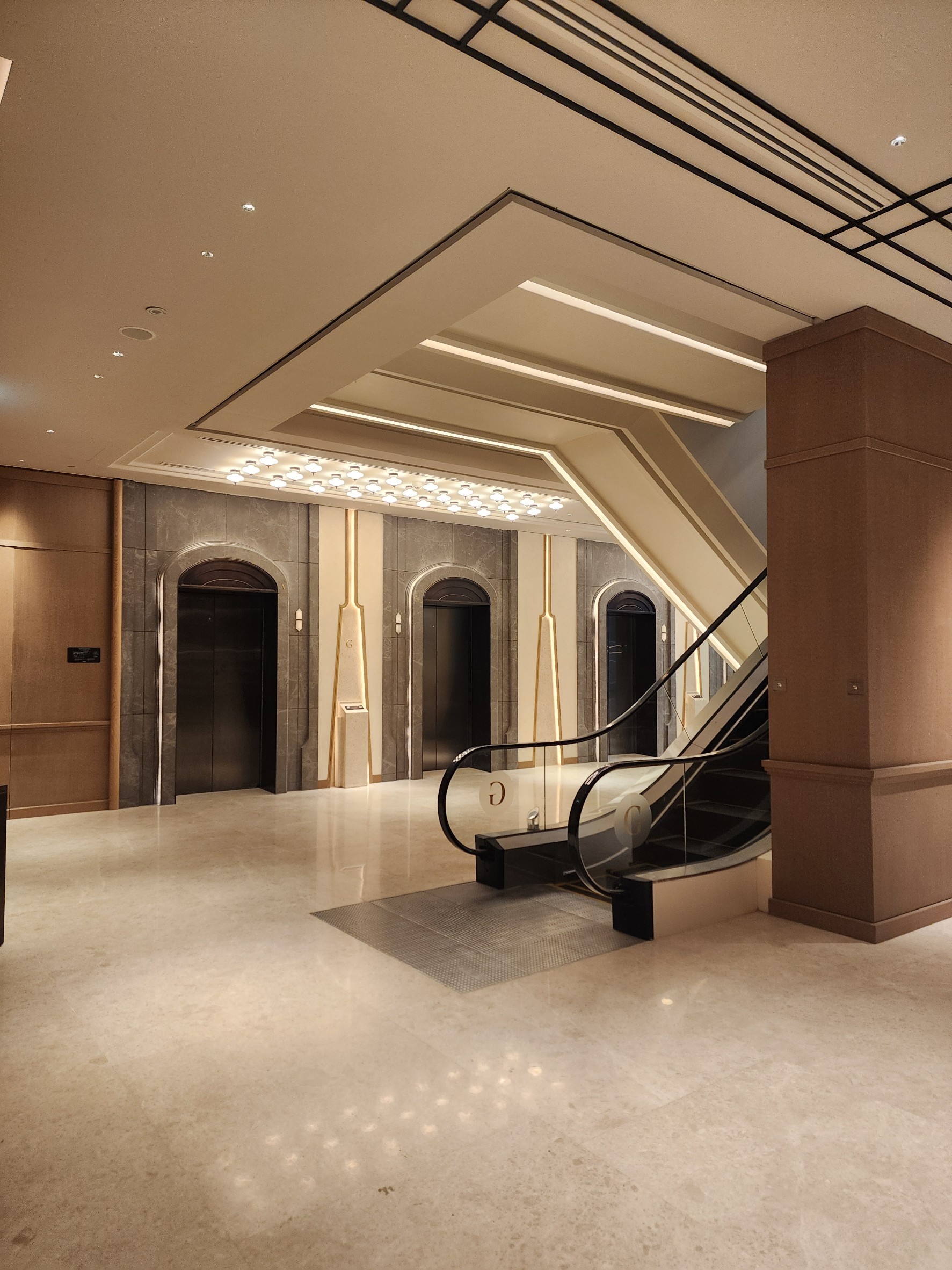 LINE_ALBUM_Dusit Central Park_241101_74