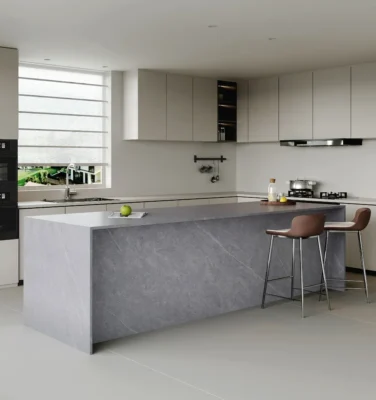 Sintered Stone vs หินอ่อน ต่างกันอย่างไร? เปรียบเทียบก่อนเลือกตกแต่งบ้าน
